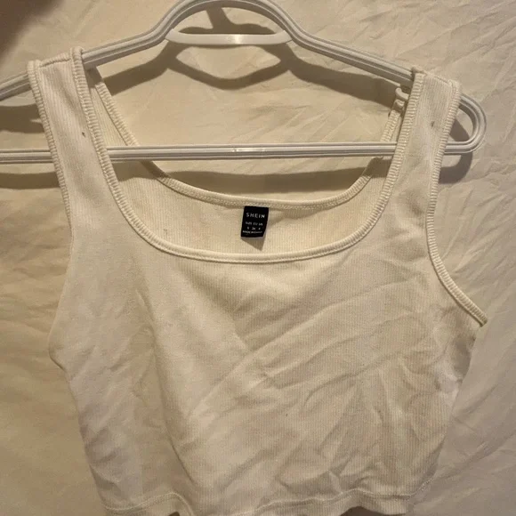 Tank Top Set - Picture 2 of 6